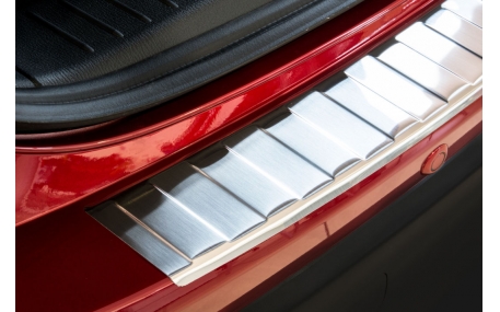 Накладка на задний бампер Mazda CX-5