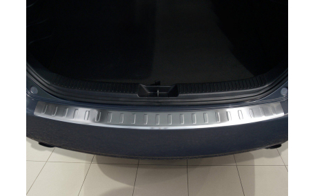 Накладка на задний бампер Mazda CX-7