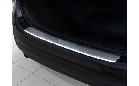 Накладка на задний бампер Volvo V60