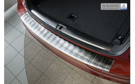 Накладка на задний бампер Audi Q5