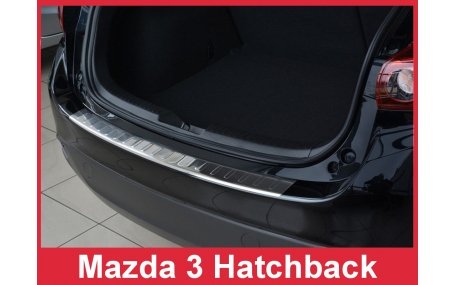 Накладка на задний бампер Mazda 3