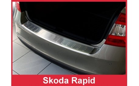 Накладка на задний бампер Skoda Rapid