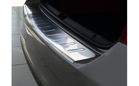 Накладка на задний бампер Skoda Rapid