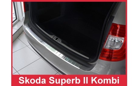 Накладка на задний бампер Skoda Superb