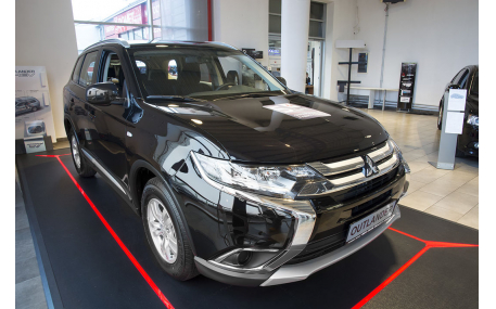 Накладка на задний бампер Mitsubishi Outlander
