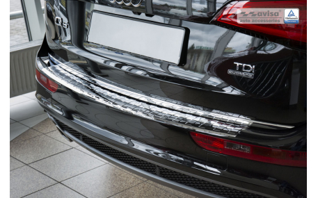 Накладка на задний бампер Audi Q5