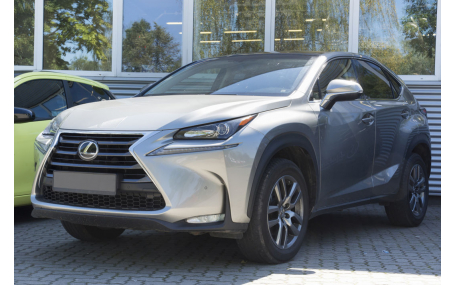 Накладка на задний бампер Lexus NX