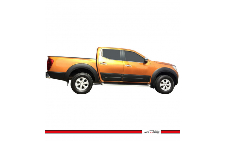 Молдинги дверей Nissan Navara