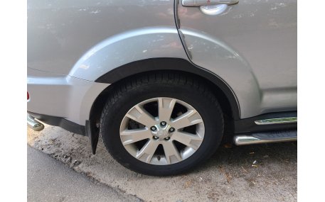 Арки Mitsubishi Outlander