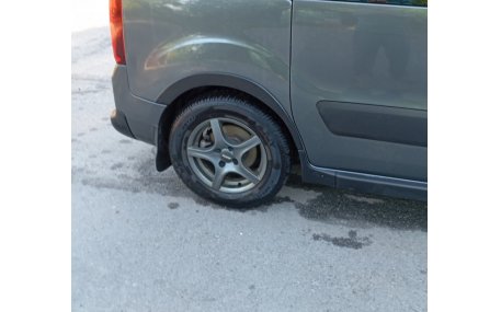 Арки Peugeot Partner Tepee XTR