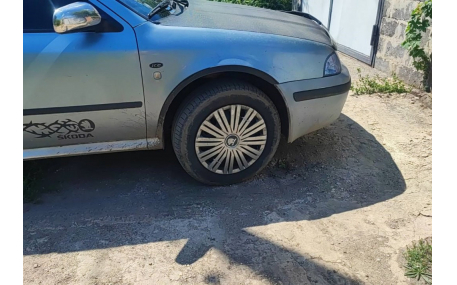 Арки Skoda Octavia Tour