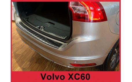 Накладка на задний бампер Volvo XC60