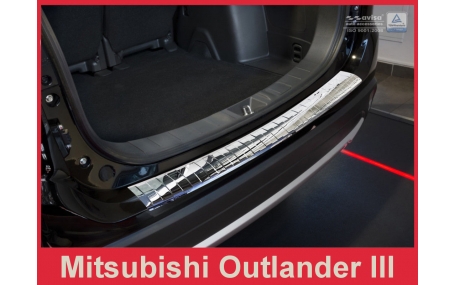Накладка на задний бампер Mitsubishi Outlander
