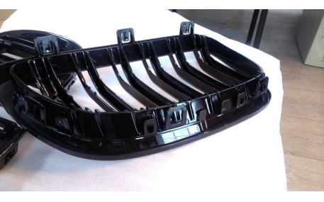 Решетка радиатора BMW 3 E92 2006-2009