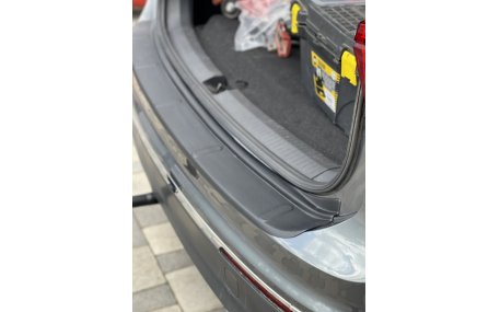 Накладка на задний бампер Volkswagen Tiguan