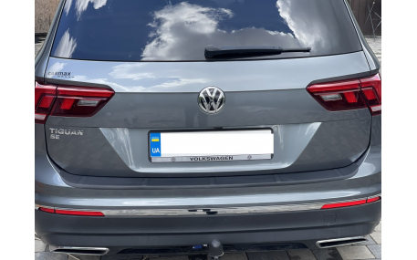 Накладка на задний бампер Volkswagen Tiguan