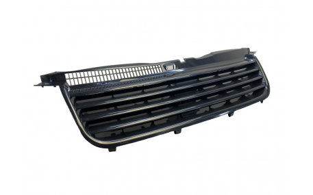 Решетка радиатора Volkswagen Passat B5 2000-2005