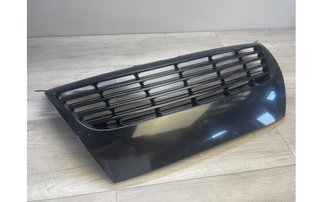 Решетка радиатора Volkswagen Passat B6
