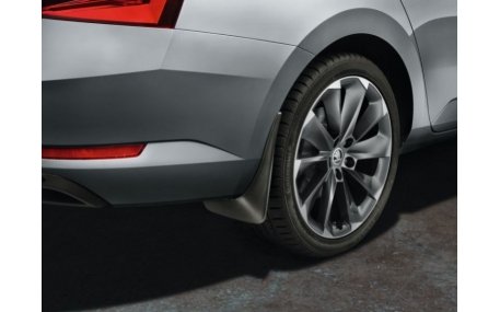 Брызговики Skoda Superb