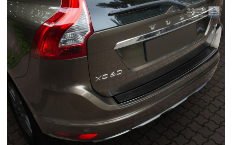 Накладка на задний бампер Volvo XC60