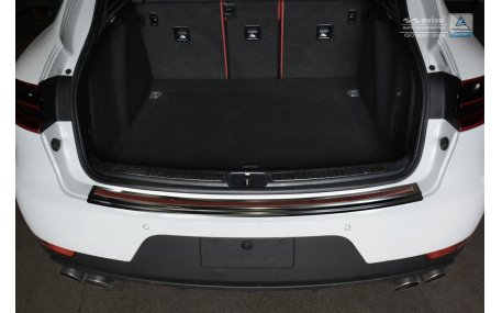Накладка на задний бампер Porsche Macan