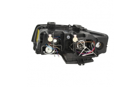 Фара передняя AUDI A4 B6