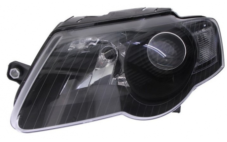 Фара передняя Volkswagen Passat B6