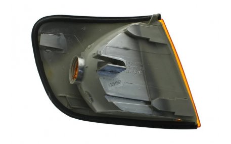 Поворот Audi 100 C4