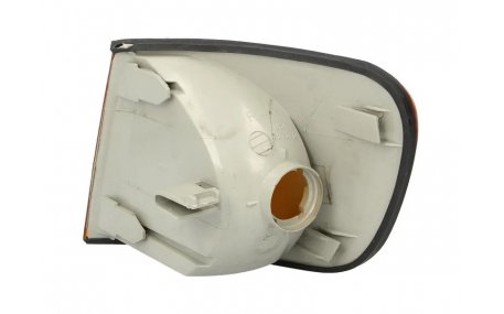 Поворот Audi 100 C4