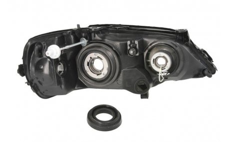 Фара передняя Opel Astra G