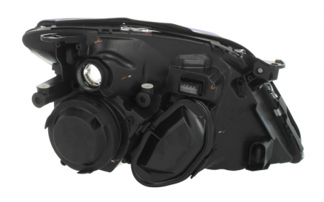 Фара передняя Opel Vectra C 2002-2005