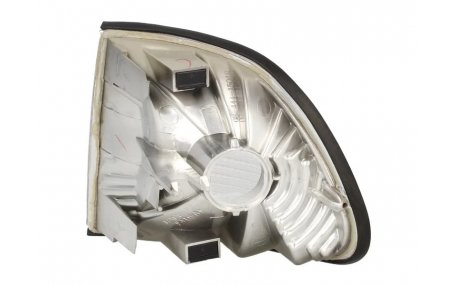 Поворот BMW 7 (E38)