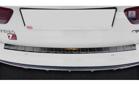 Накладка на задний бампер Kia Optima