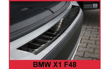 Накладка на задний бампер BMW X1 F48