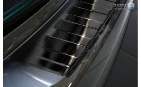 Накладка на задний бампер Opel Insignia