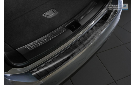 Накладка на задний бампер Opel Insignia