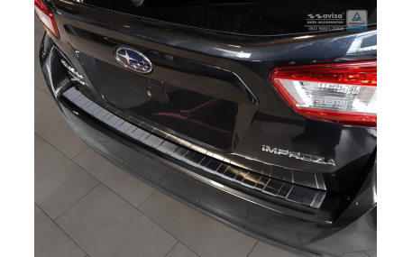 Накладка на задний бампер Subaru Impreza
