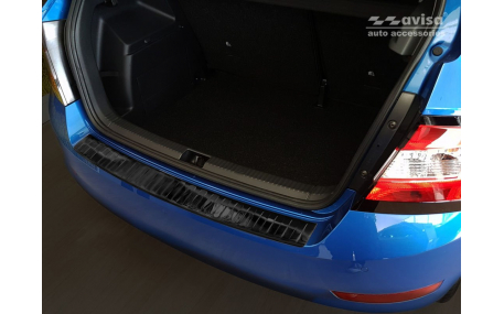 Накладка на задний бампер Skoda Fabia