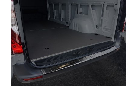 Накладка на задний бампер Mercedes Sprinter W907