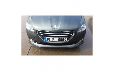 Накладка передняя Peugeot 301