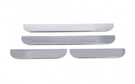 Накладки на пороги Toyota RAV4