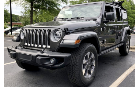 Бампер передний Jeep Wrangler JL