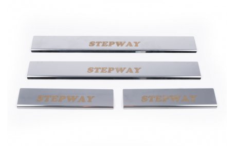 Накладки на пороги Renault Sandero