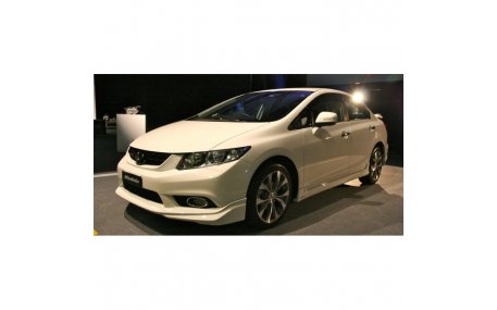 Накладка передняя Honda Civic