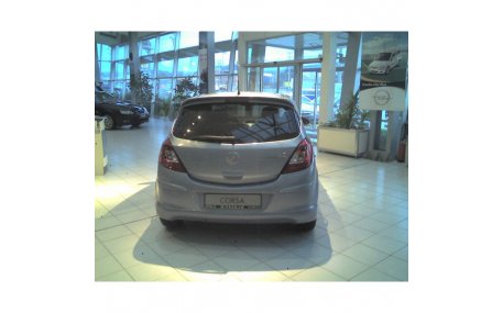 Накладка задняя Opel Corsa D