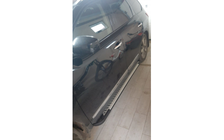 Подножки Nissan Pathfinder