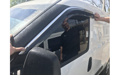 Дефлекторы окон Opel Combo D