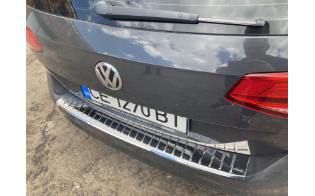 Накладка на задний бампер Volkswagen Passat B8