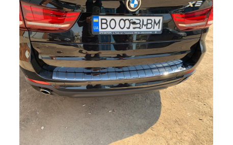 Накладка на задний бампер BMW X5 F15