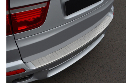 Накладка на задний бампер BMW X5 E70